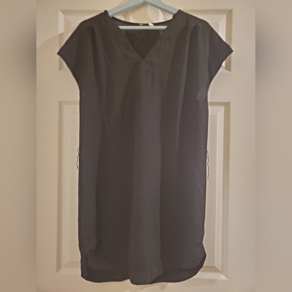 H&M - Black T-shirt Dress 🖤